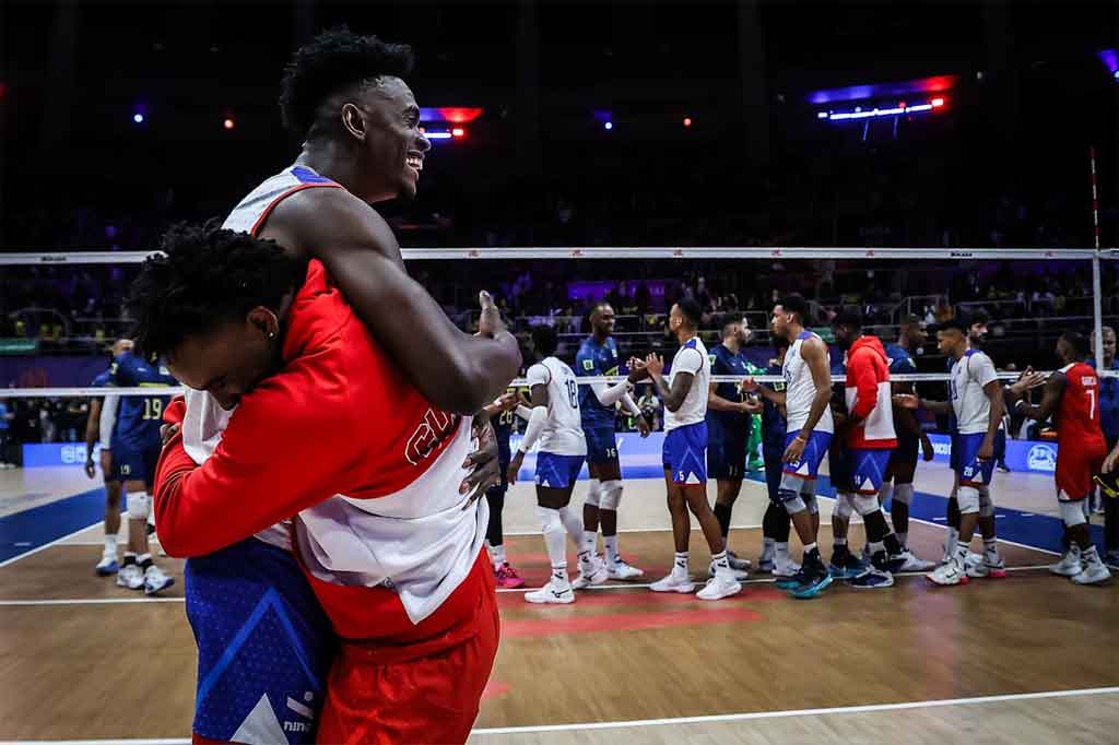 Brasil y Cuba estarán en final de Liga de Naciones de voleibol (m)