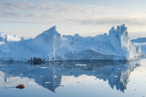 Gigantesco iceberg amenaza a la isla más grande del planeta