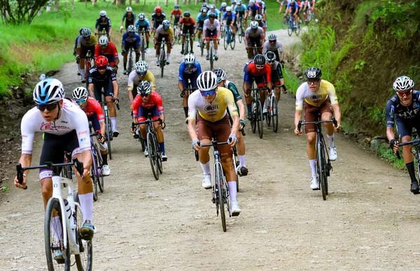 Delgado e Izquierdo bien en tercera etapa del Tour de Panamá