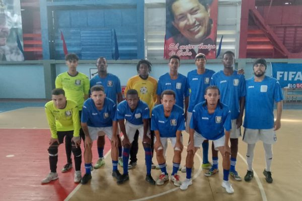 Miuras regresaron a Camagüey como líderes