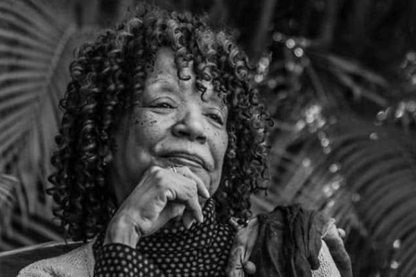 Nancy Morejón celebra la vida y el arte que regala a Cuba y al mundo