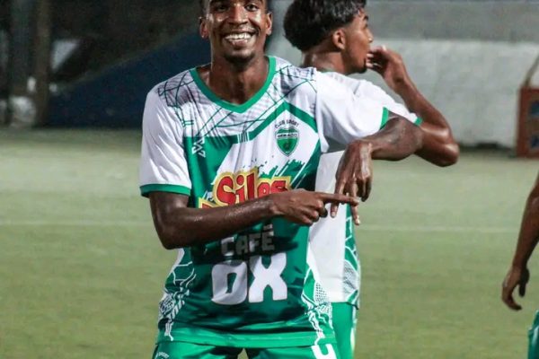 Samoelbis aplica la Ley del ex