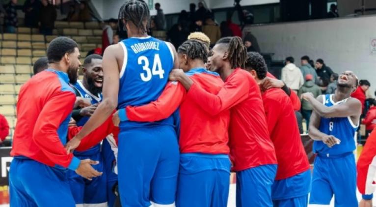 Baloncesto (m) cubano sigue vivo para venidero Mundial