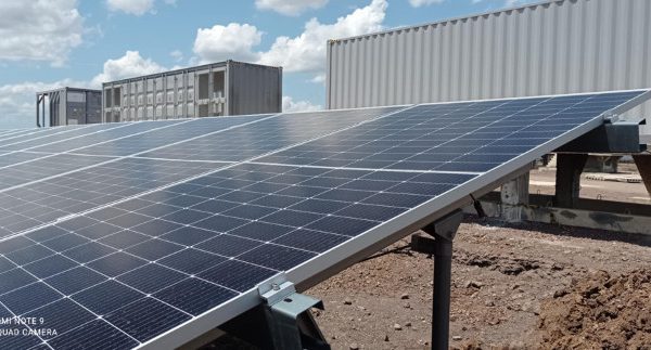 Parques solares aportan más de 500 MW al mediodía