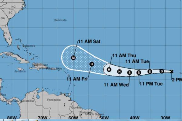 Formada en el Atlántico tormenta tropical Erin con rumbo oeste