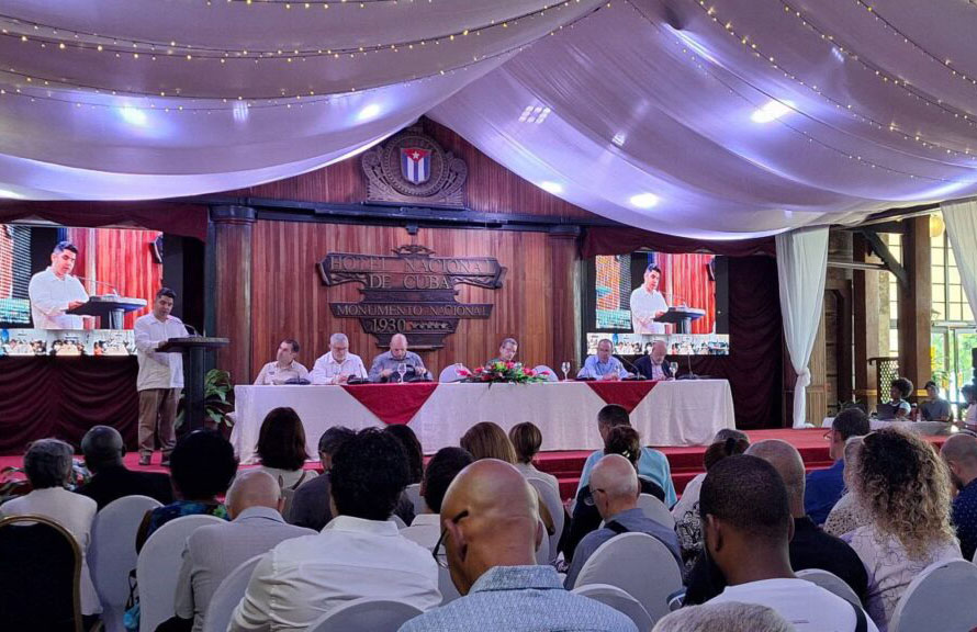 Sesiona taller sobre inserción de Cuba al mercado de carbono