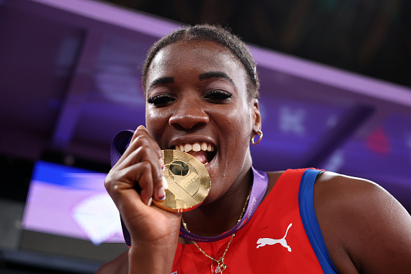 Leyanis Pérez: ¡Oro mundial en triple salto!