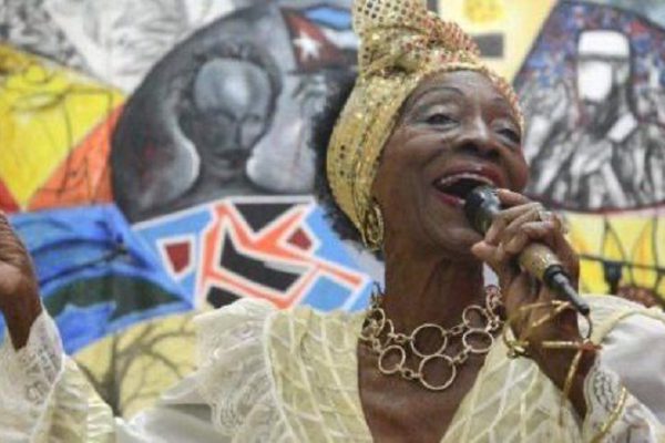 Lamenta Díaz-Canel deceso de icónica artista cubana Zenaida Armentero