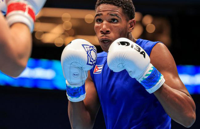 Tres cubanos en el debut del Mundial de Boxeo de Liverpool  2025