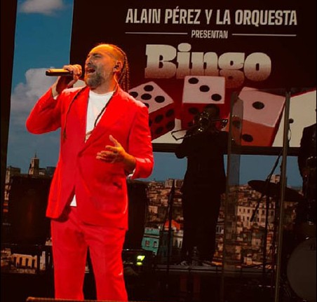 Alain Pérez presenta