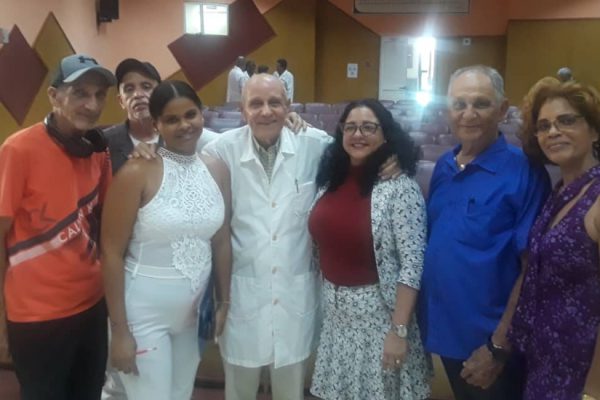 Estrenó Infomed documental La dosis exacta, en homenaje al doctor Julián Pérez Peña