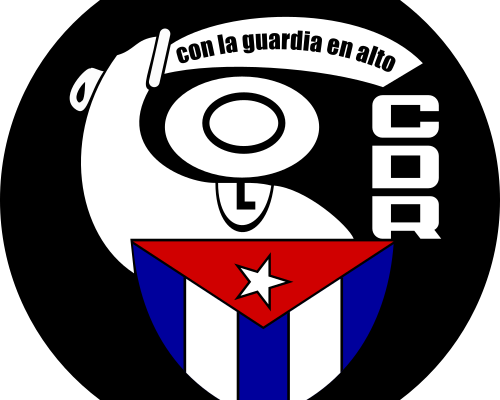 Los Comités de Defensa de la Revolución con la guardia en alto