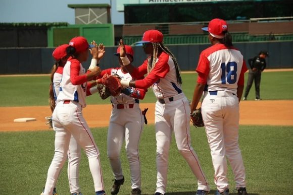 Panamericano de Béisbol: Cuba con bronce y boleto mundialista entre mujeres