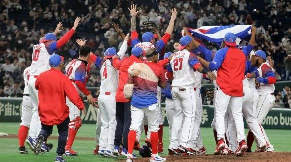 “Los peloteros cubanos ganaron, en el terreno, su derecho a participar en el VI Clásico Mundial de Béisbol”