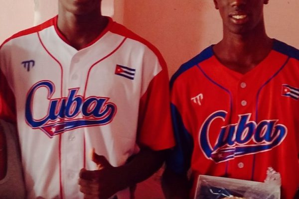 El abrazo del barrio