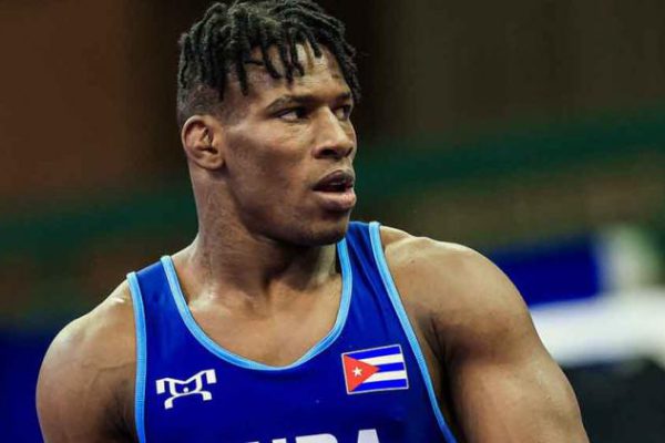 Luchador Garzón aporta a Cuba segundo bronce en mundial Sub23
