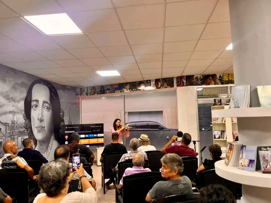Inauguran en Camagüey Centro de Promoción Literaria Gertrudis Gómez de Avellaneda (+ Fotos)