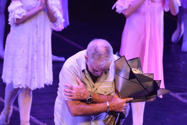 Arte vs Tormenta: un abrazo de tributo a José Antonio Chávez (+ Fotos)