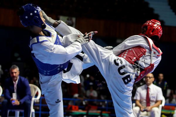 Roble y Goicochea los primeros por Cuba en Mundial de Taekwondo