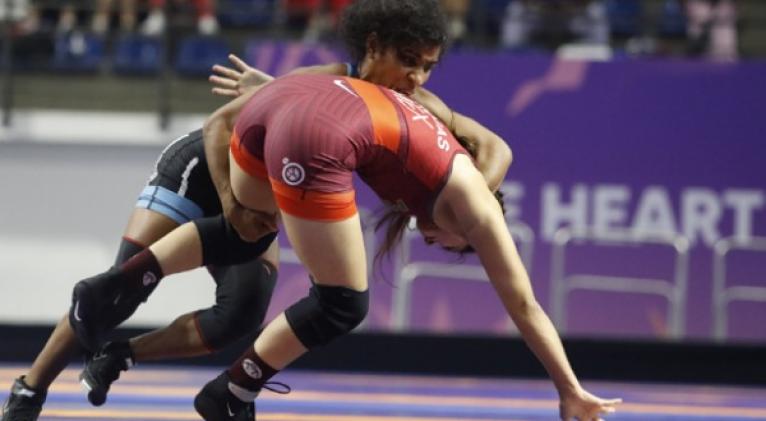 Luchadora cubana Sanz, bronce en Mundial sub23
