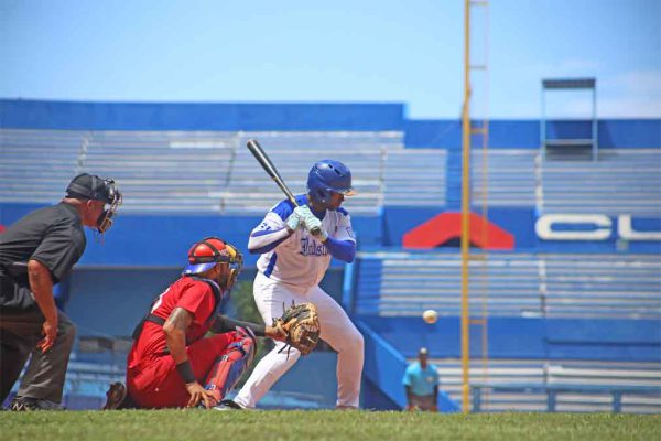 Serie Nacional de Béisbol: un tercio de tropiezos y resistencias (+ Tabla)
