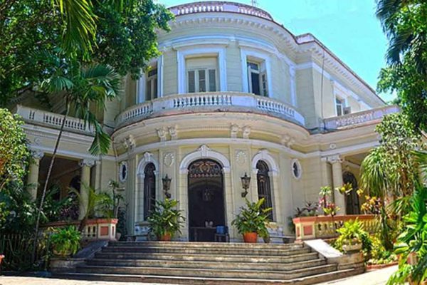 Vanguardia cultural cubana reúne ayuda para damnificados por Melissa