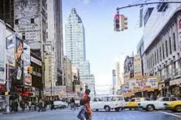 Paradoja, la IA reverdece los años sin tecnología