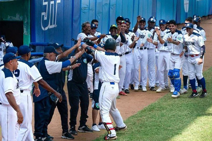 Serie Nacional: Cachorros ante un doble desafío en casa