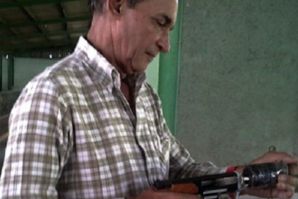 Presentada en Afide 2025 pistola cubana para entrenamientos