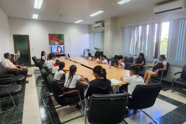 Infantes camagüeyanos aprenden sobre ciberseguridad (+ Fotos)
