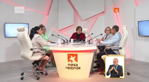 Directivos del Minsap y expertos en arbovirosis actualizan sobre situación epidemiológica del país y estrategia para enfrentarla