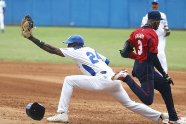 ¿Jugador impropio? inadmisible en la 64 Serie Nacional de Beisbol
