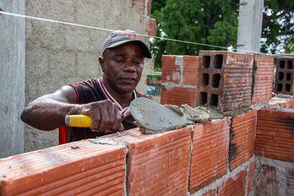 Marcha con atraso programa de la Vivienda en Camagüey