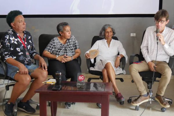 El solo vuelve a encender la escena cubana (+ Fotos)