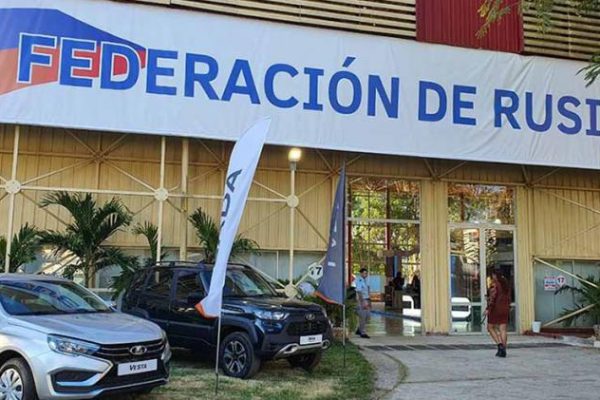 Autos rusos buscan consolidación en mercado cubano
