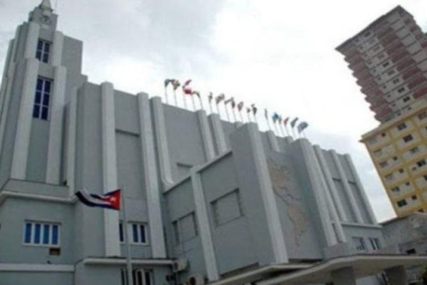 Casa de las Américas de Cuba inaugura muestra de grabadores de Boston