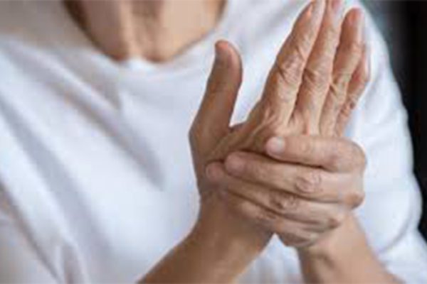 Explican secuelas articulares tras infección por chikungunya