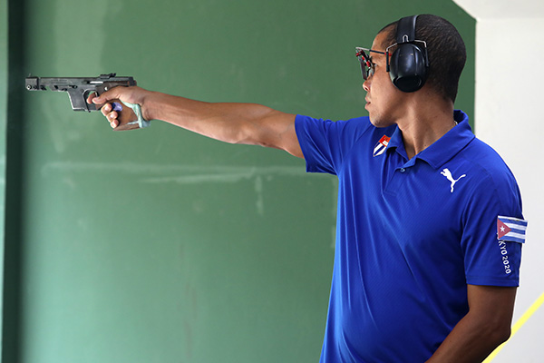 Cubanos debutarán en lid mundial de tiro de El Cairo