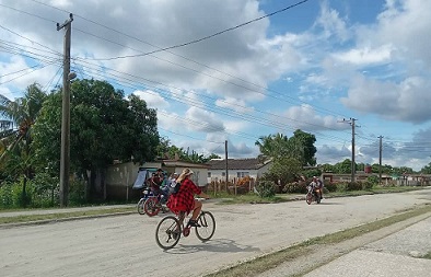 Camalote: comunidad que avanza junto a su pueblo