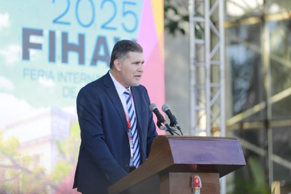 Anunciarán decisiones para mayor desarrollo de negocios en Cuba