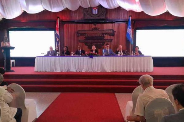 Conmemora Cuba cinco décadas de labor con instituto de Rusia