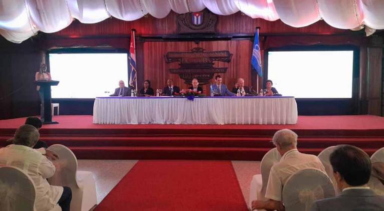 Conmemora Cuba cinco décadas de labor con instituto de Rusia