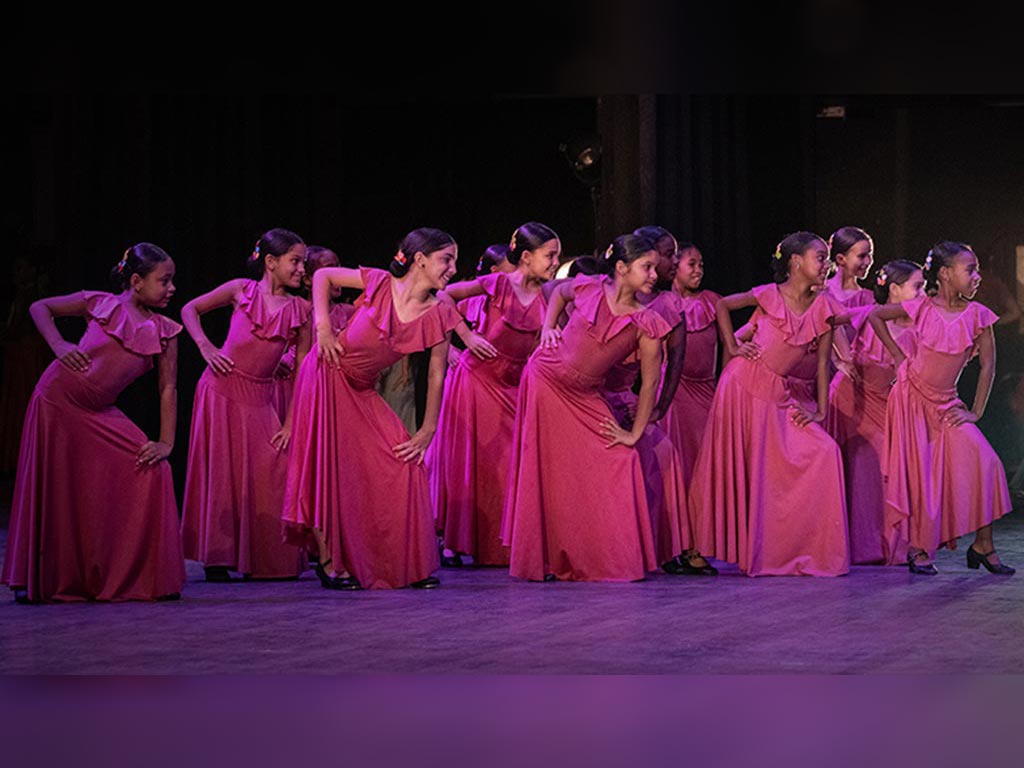 Lizt Alfonso Dance Cuba cierra 2025 bailando con todos