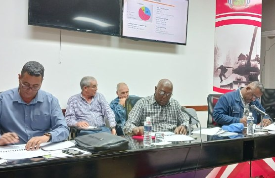 Chequea Vicepresidente avance de programa arrocero en Camagüey