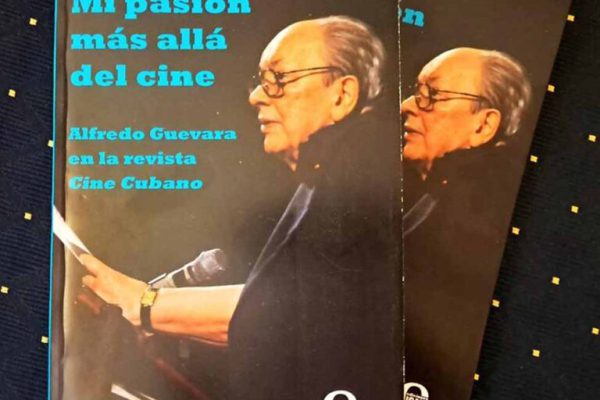 Ediciones ICAIC presenta libro sobre cineasta cubano Alfredo Guevara