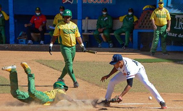 Segunda victoria sobre los vegueros pinareños