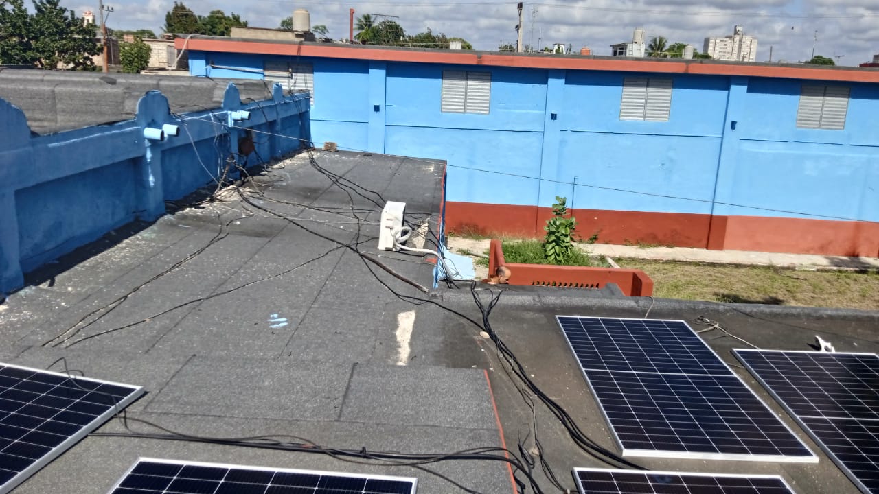 Empresa de Bebidas y Refrescos de Camagüey avanza hacia la sostenibilidad energética (+ Fotos)