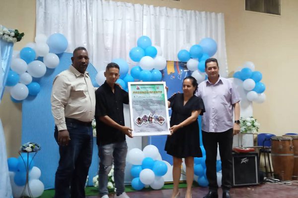 Celebran educadores camagüeyanos su Día (+ Fotos)