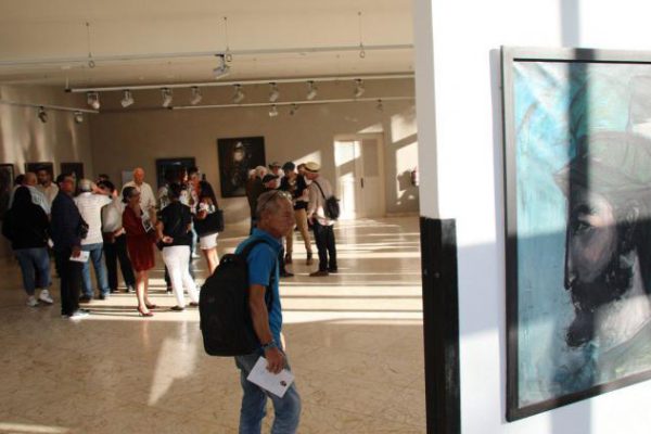 Exposición «Siempre Alejandro»: una mirada íntima hacia Fidel