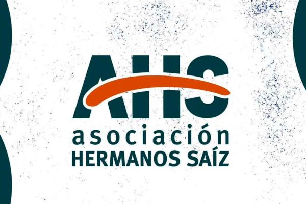 Otorga becas El Reino de este mundo a jóvenes creadores